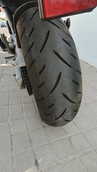 Honda CB600F Hornet 600cc Azul y Beige