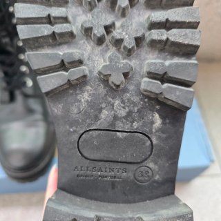 Botines Planos Negros de Piel