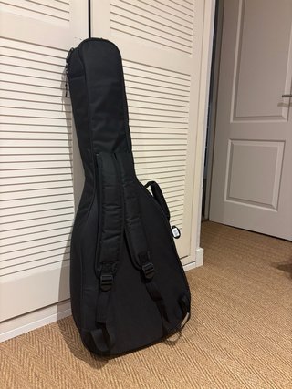 Guitarra Clásica Admira Sevilla + funda