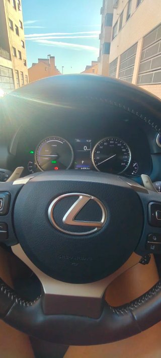 Lexus NX 2019