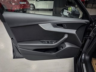 Audi A4 AVANT S-LINE