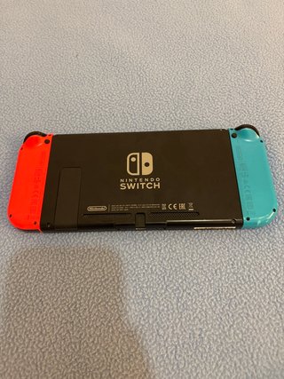 Nintendo Switch Azul y Rojo