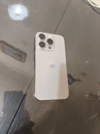iPhone 15 Pro Titânio Natural