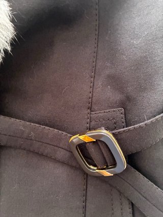 Abrigo de paño con cuello de pelo
