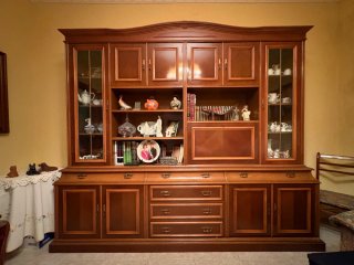 Mueble de Salón Clásico de Madera