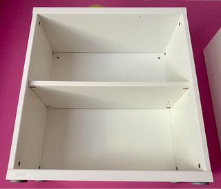 Estanterías blancas modulares