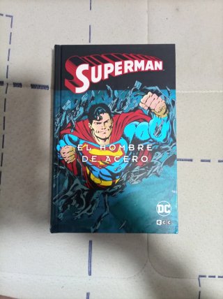 Superman, el hombre de acero