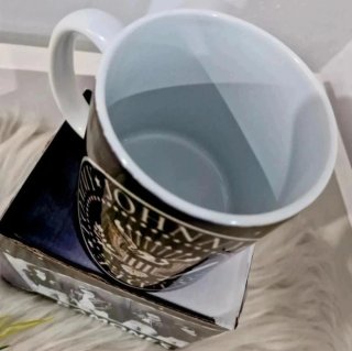 Caneca Ramones