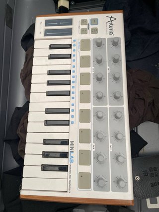 Arturia MiniLab MK1 Teclado MIDI