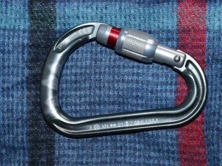 Mosquetón Petzl Attache Screw-Lock
