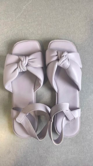 Sandalias Zara Moradas Talla 38.