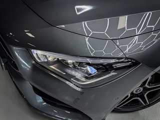 Mercedes-Benz Clase CLA AMG NIGHT