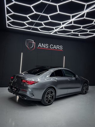 Mercedes-Benz Clase CLA AMG NIGHT