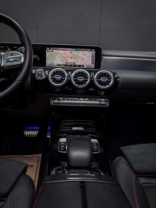 Mercedes-Benz Clase CLA AMG NIGHT