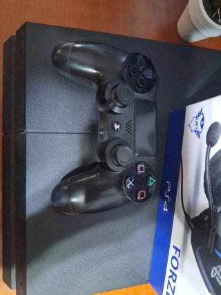 Consola Sony PlayStation 4 (PS4) Negra