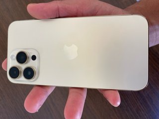 iPhone 14 Pro Max Dorado