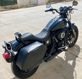 Harley-Davidson Dyna Super Glide Sport Negra