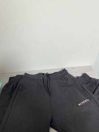 Pantalón largo McKenzie gris