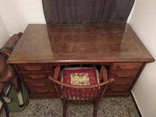 Escritorio y silla madera antiguo vintage
