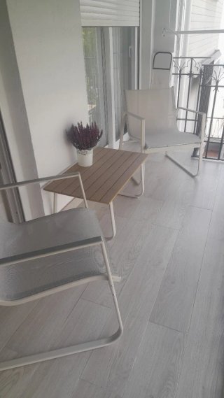 Sofá Jysk Beige Jardín Nuevo.