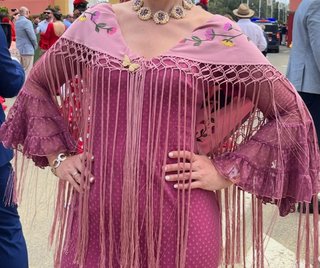 Traje Flamenca Rosa con Flecos