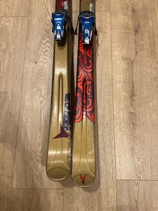 Atomic Deviant Freestyle Skis