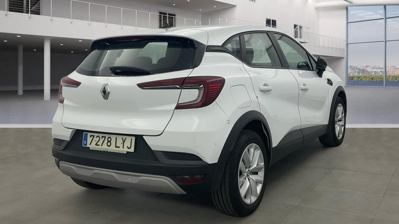 Renault Captur 2022, foto 3