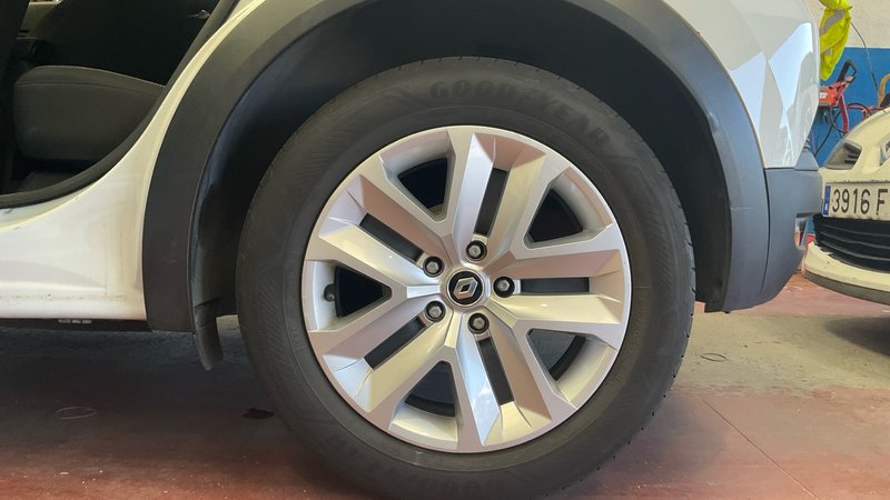 Renault Captur 2022, foto 10