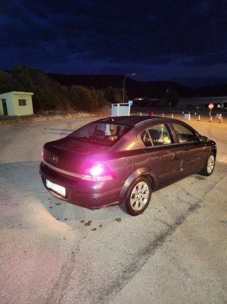 Opel Astra 2008