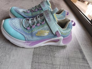 Deportivas niña