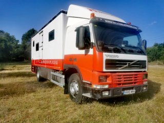 Camion Volvo FM7 250cv 430.000km Año 2001.