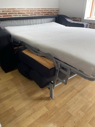 Sofá Cama Metálico Negro