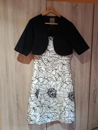 Vestido de fiesta con chaqueta