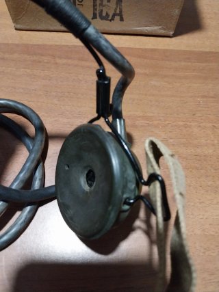 Cuffie militari da campo