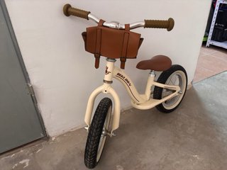 Bicicleta sin pedales Janod Bikloon
