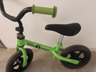 Bicicleta sin pedales Chicco Green Rocket