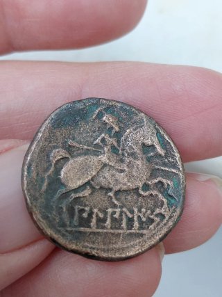 Moneda romana y moneda ibera de reproduccion