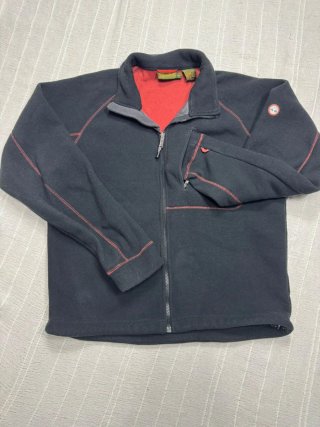 Forro polar Timberland negro y rojo