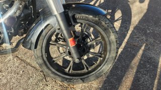 Yamaha XVS 950 Cruiser Negra