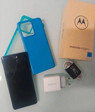 Motorola Edge 40 Neo Caja + Accesorios