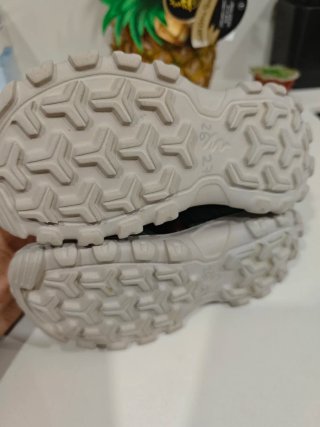 Sandalias Decathlon Talla 26-27