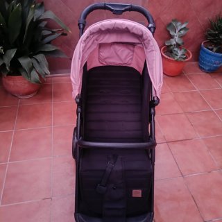 Silla de paseo ligera Kinderkraft rosa