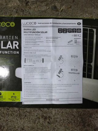 Barra led multifunción solar con placa solar