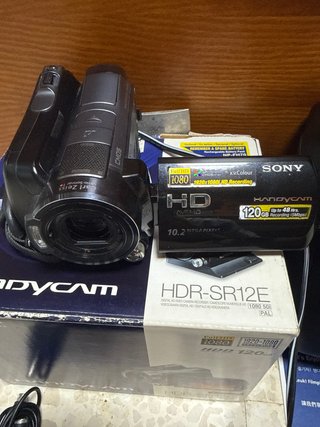 Cámara Sony Handycam HDR-SR12E + ACCESORIOS