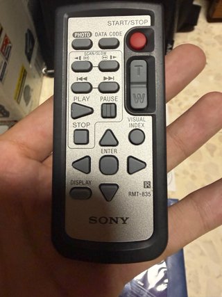 Cámara Sony Handycam HDR-SR12E + ACCESORIOS