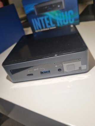 Mini PC Intel NUC i5-10210U 8GB 256GB SSD