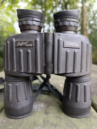 Prismáticos Steiner Safari 12x40.