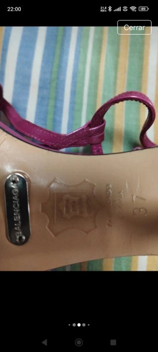 Zapatos de tacón Balenciaga mide 7 cm de tacón