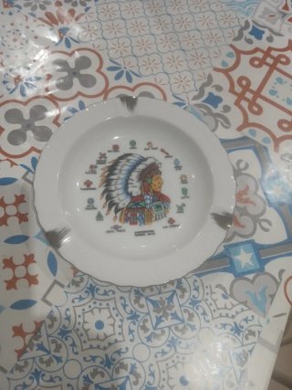 Cenicero Indio Americano