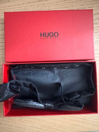 Pajarita Hugo Boss Negra